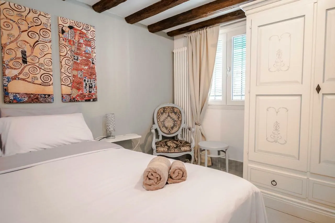 Apartment Palazzina Bandiera E Moro Hotel Venice